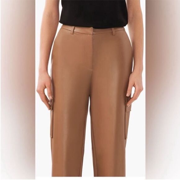 018 New Halogen® Wide Leg Faux Leather Cargo Pants
Size M - Picture 12 of 12